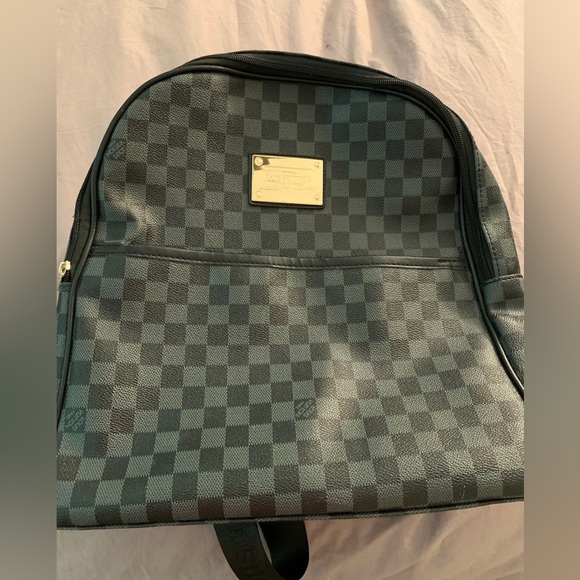 Mens Louis Vuitton black checkered backpack. - Picture 4 of 4